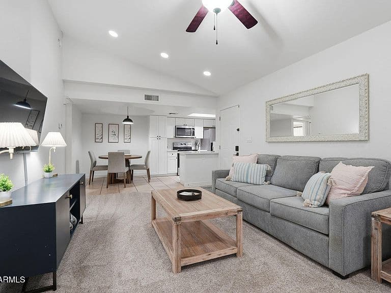 2855 S Extension Rd Unit 259 photo 3