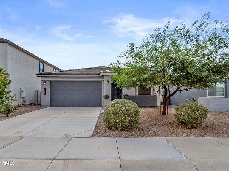 36243 W SAN CLEMENTE Avenue photo 1