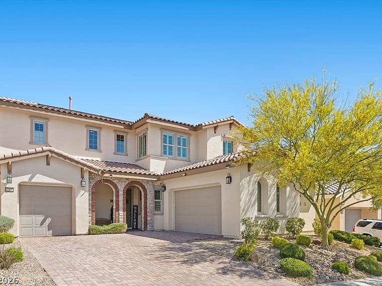 12122 Rojo Roma Ave photo 1