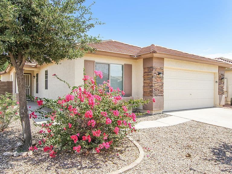 46176 W STARLIGHT Drive photo 3