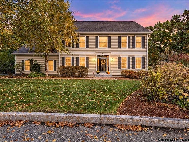 31 Samuel Drive photo 2