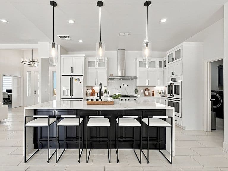 3770 Hualapai Mountain Road photo 3