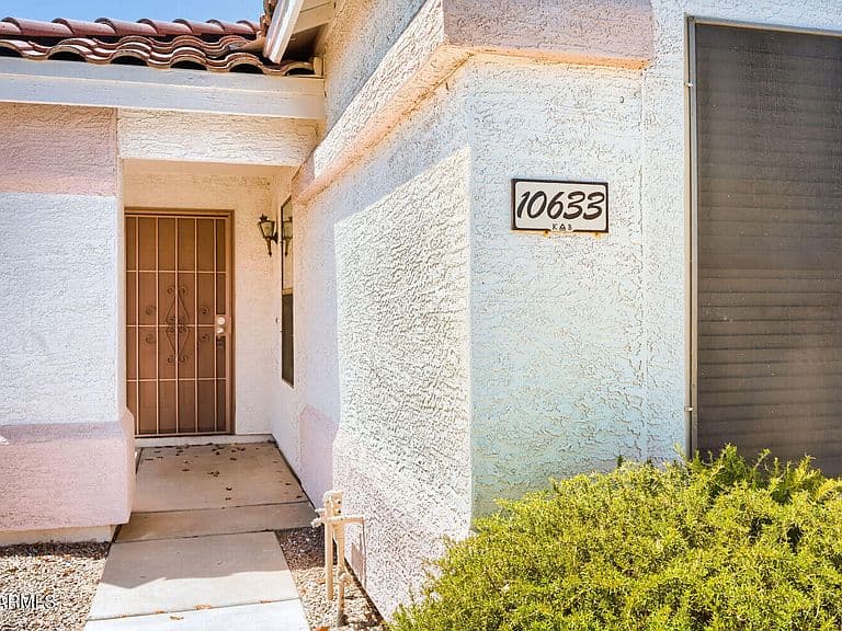 10633 E BOGART Avenue photo 4
