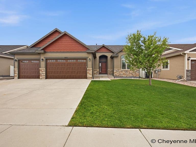 3810 Blue Sage Rd photo 1