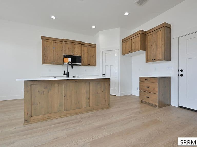 3073 Elixir Rd photo 3