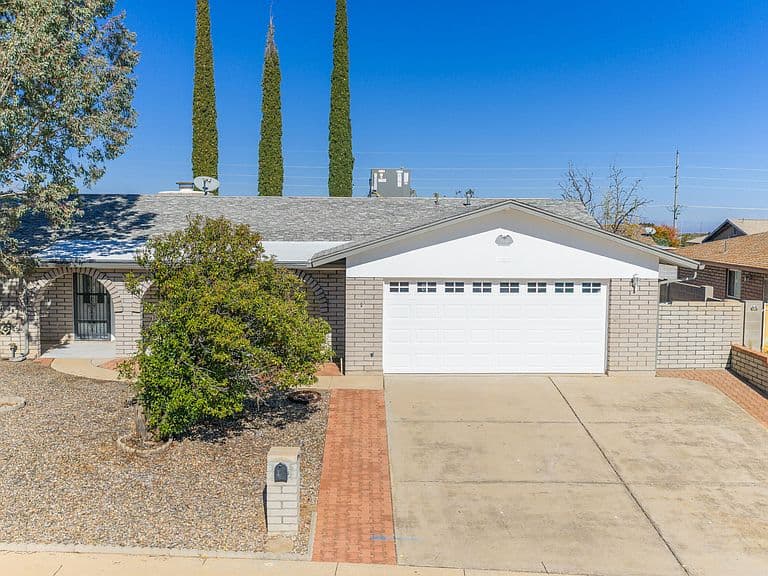 1349 Cholla Cir photo 3