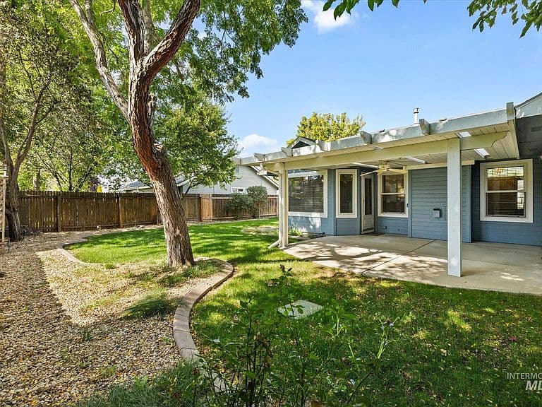 8261 W Galactic Ct photo 3