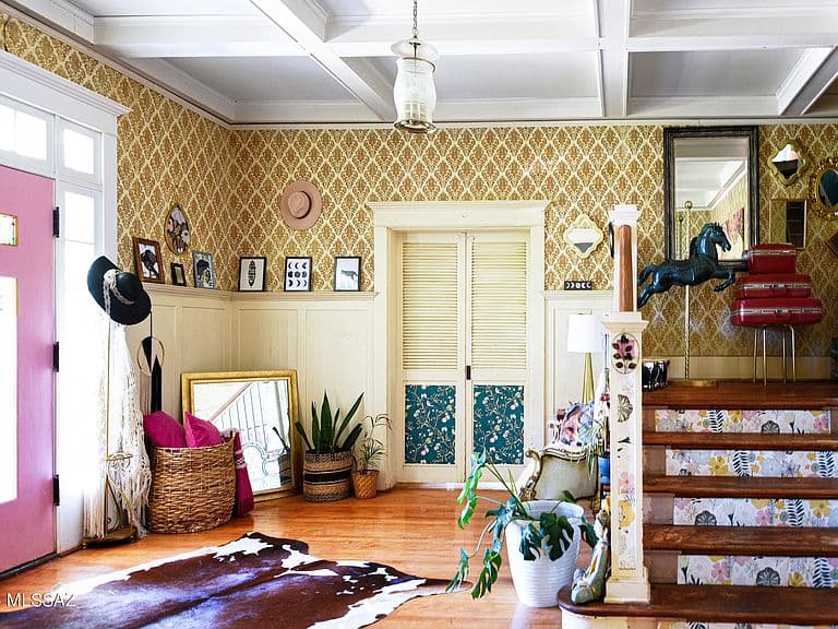 200 E Vista St photo 2