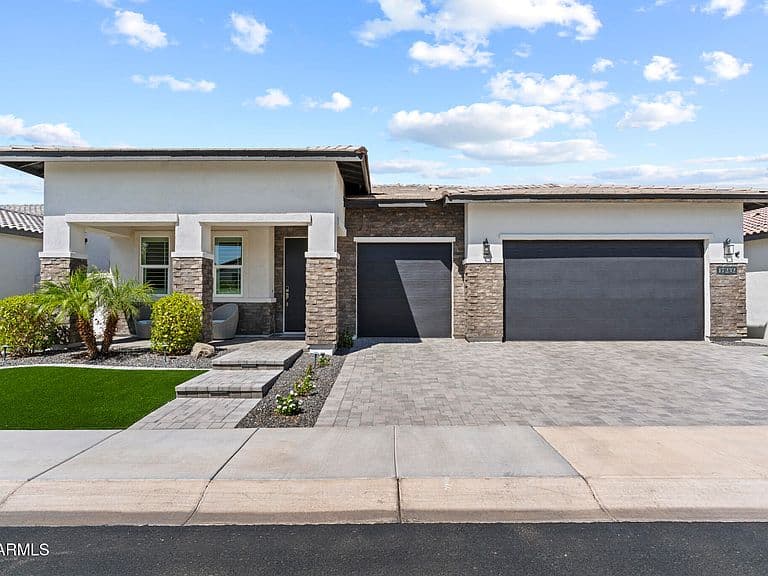 17232 W MOUNTAINAIR Street photo 5