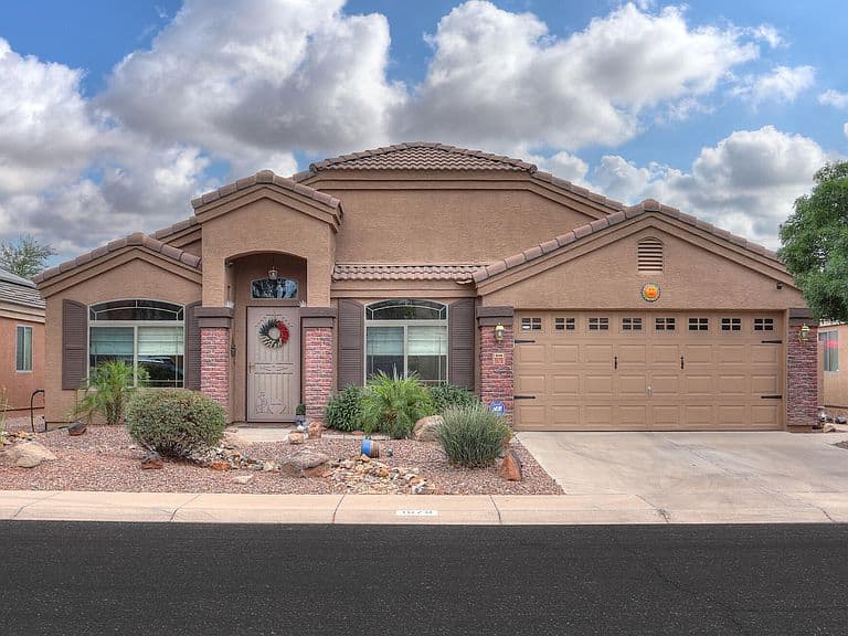 1679 E Angelica Dr photo 1