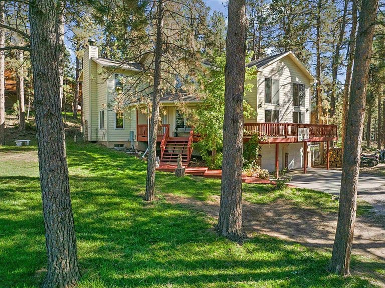13079 Hillsview Dr photo 1