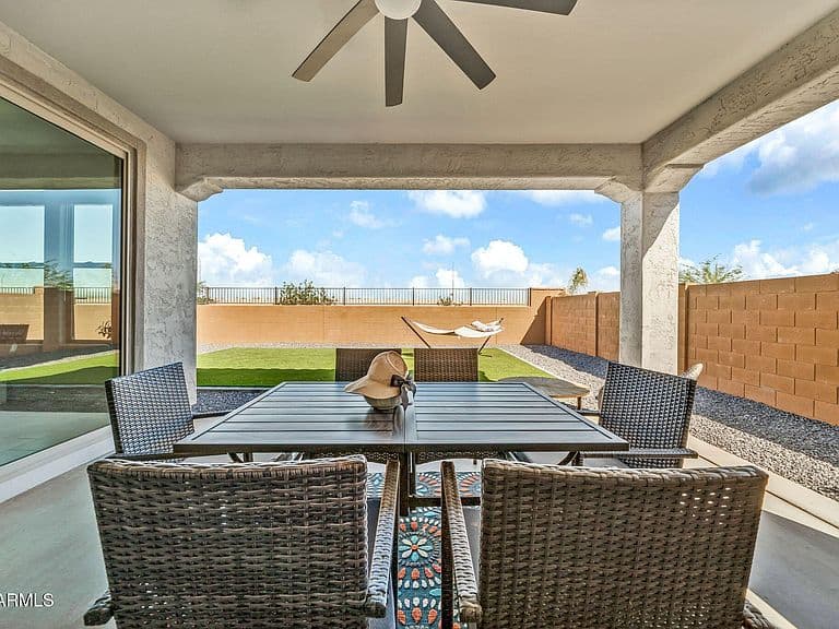 25932 W SANDS Drive photo 5