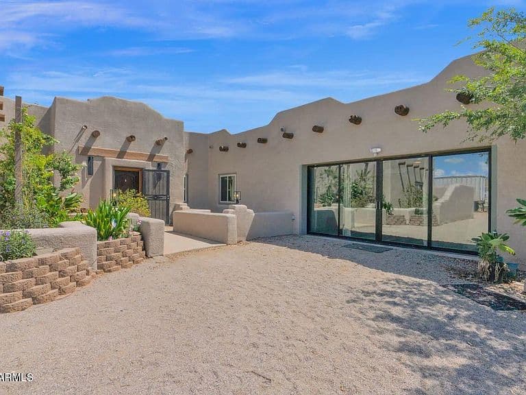 43607 N Coyote Road photo 2