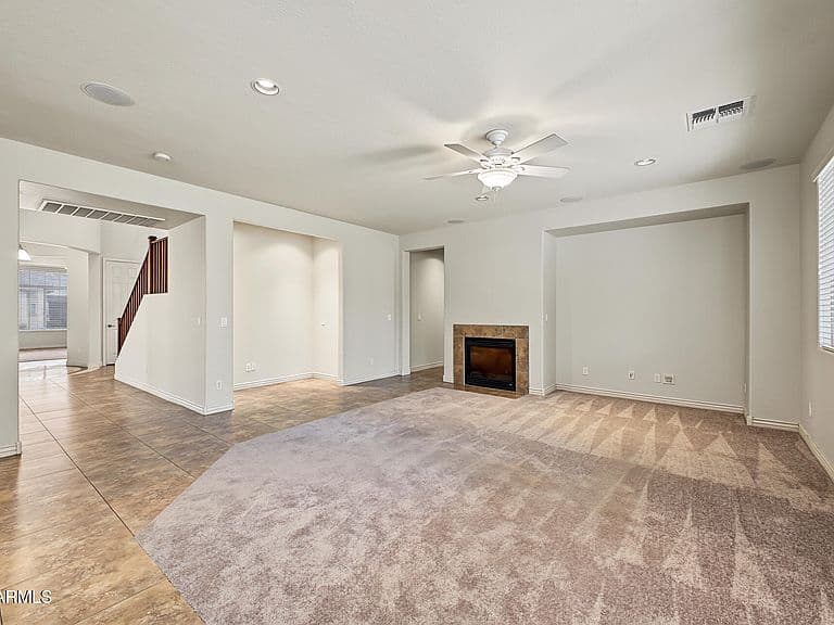3334 E GRAND CANYON Drive photo 2