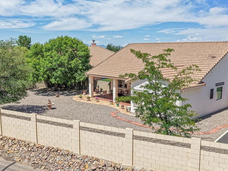 2788 RAINTREE Court photo 5