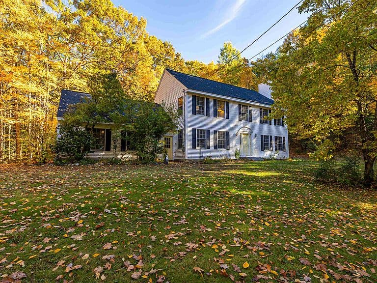 386 Gage Hill Road photo 2