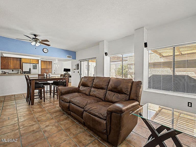 3239 N Mill Ave photo 5
