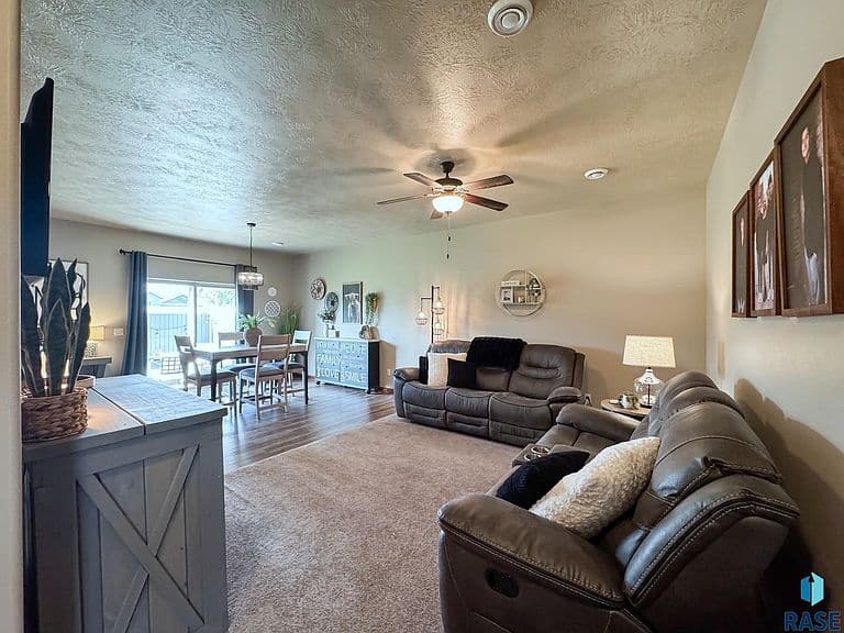 4409 W Townsley Pl photo 4
