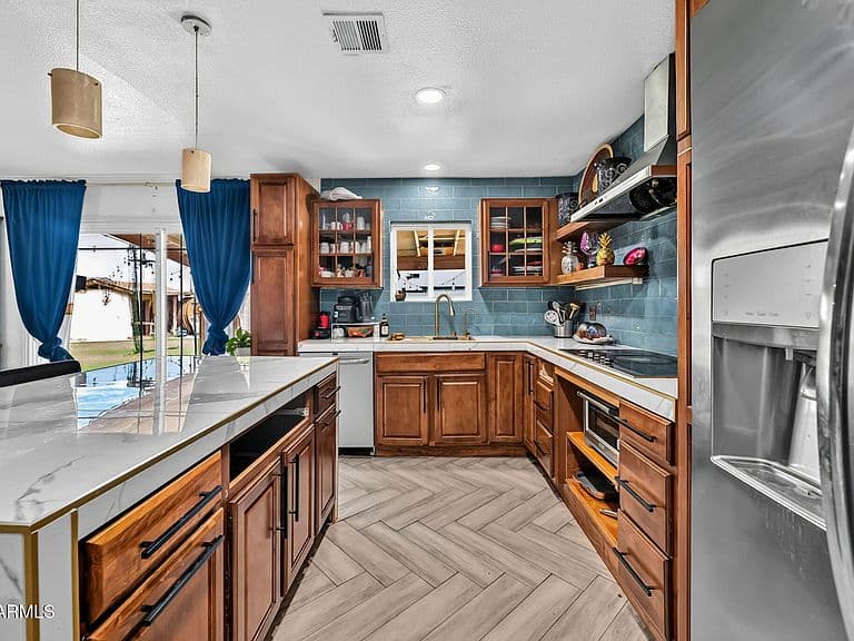 3010 W VILLA RITA Drive photo 5