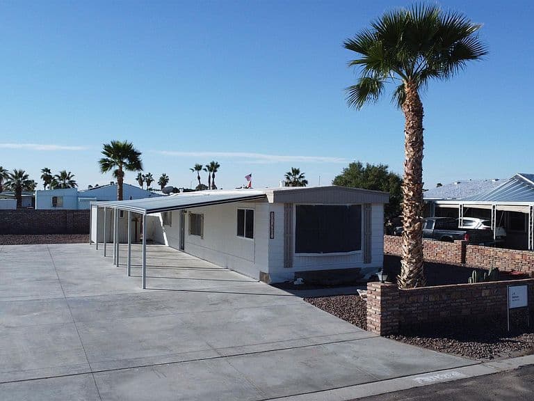 11427 E 36th Pl photo 3