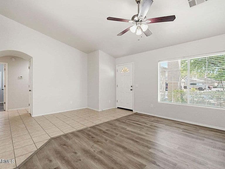 44035 W SNOW Drive photo 4