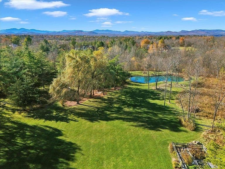 3108 Lake Road photo 5