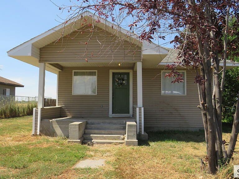 583 N 3500 E photo 2