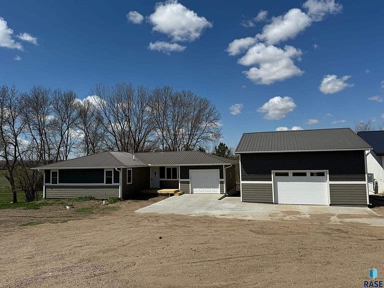 1513 S Splitrock Blvd photo 1