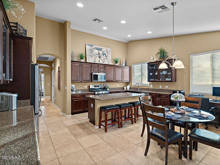 3688 W Scavenger Dr photo 4