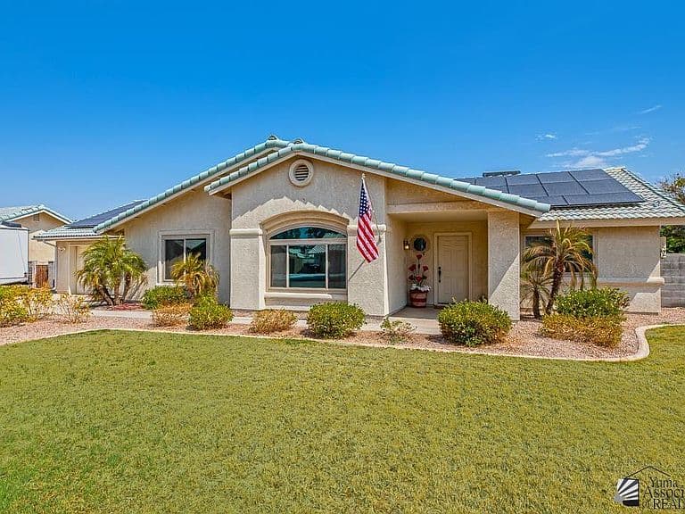 3524 E Moreno Ln photo 1
