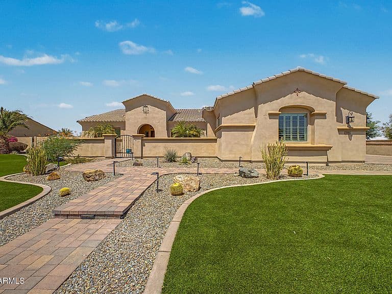 7446 S TUCANA Lane photo 4
