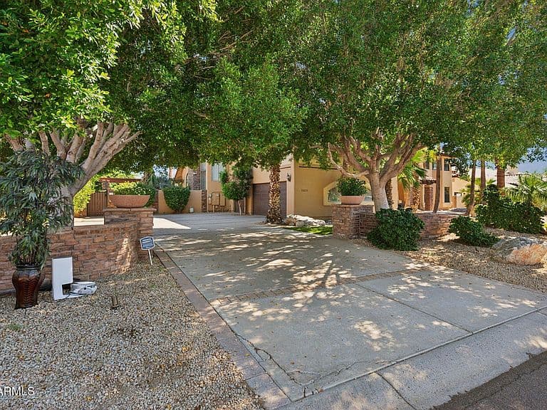 11621 S BLACKFOOT Drive photo 5