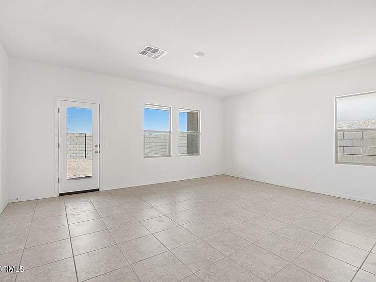 5841 E HORNBLENDE Way photo 5