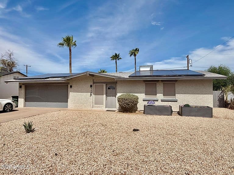 758 E BRENDA Drive photo 2
