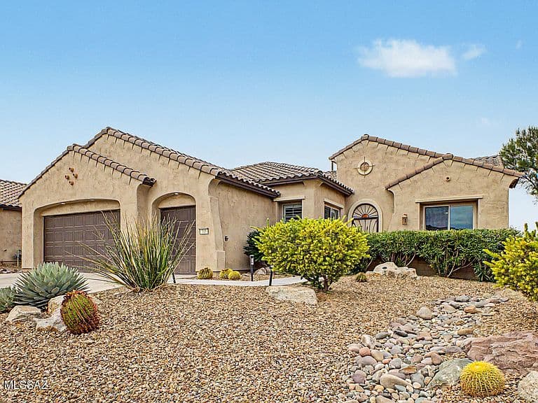 745 N Copper View Dr photo 2