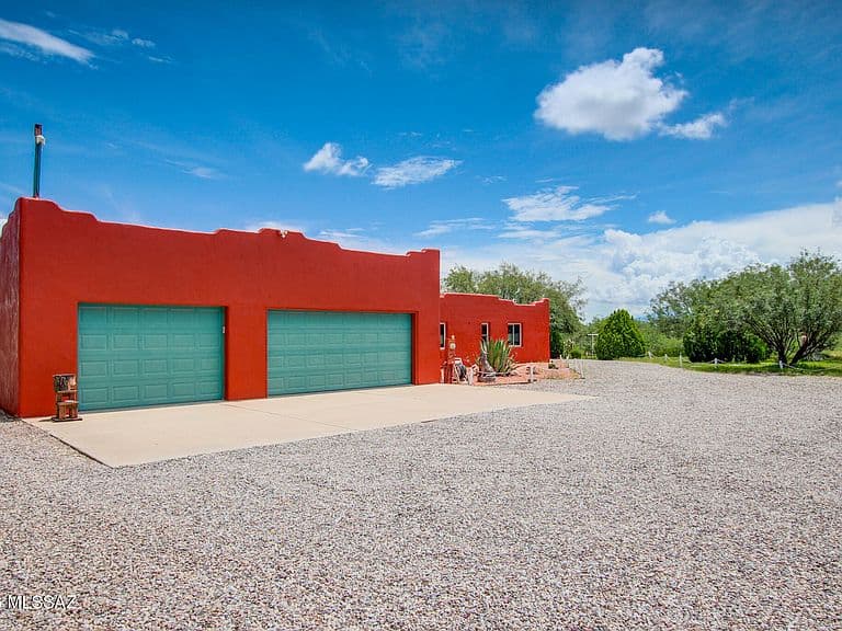 8282 E Canada Dr photo 3