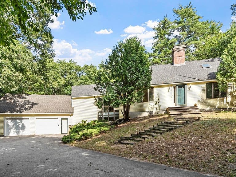 40 Cleveland Hill Road photo 1