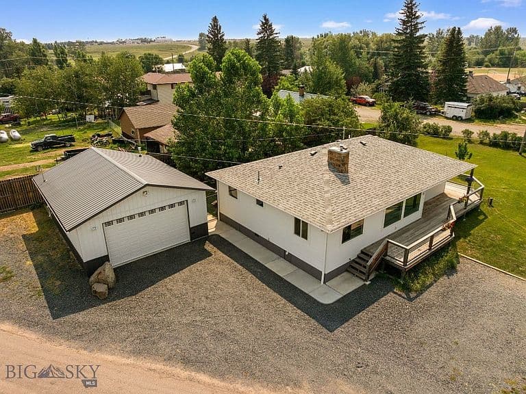 10 Lake Rd photo 2