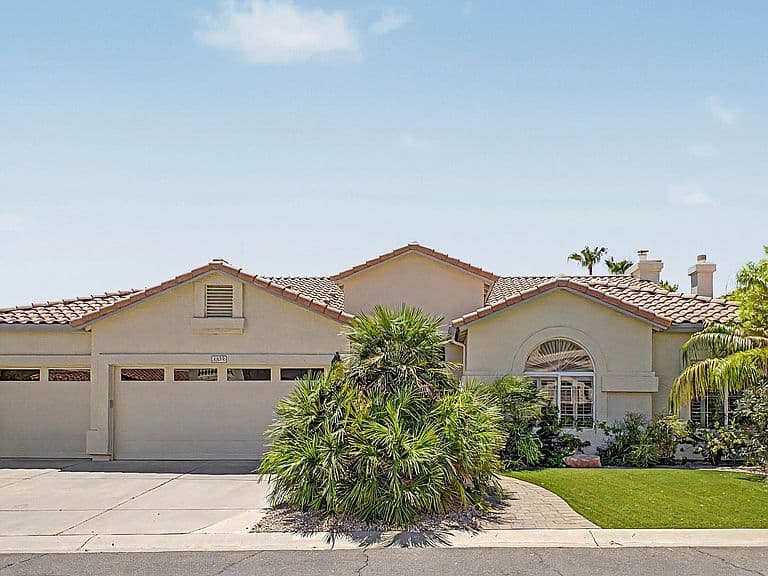 4639 E LA MIRADA Way photo 3
