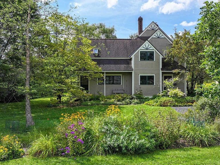 200 Morningside Drive photo 1