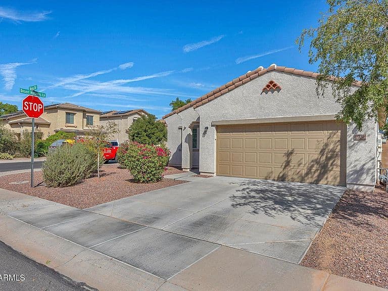 334 W KONA Drive photo 3