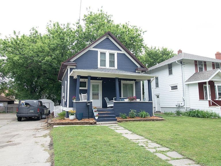 1035 12th St N photo 1