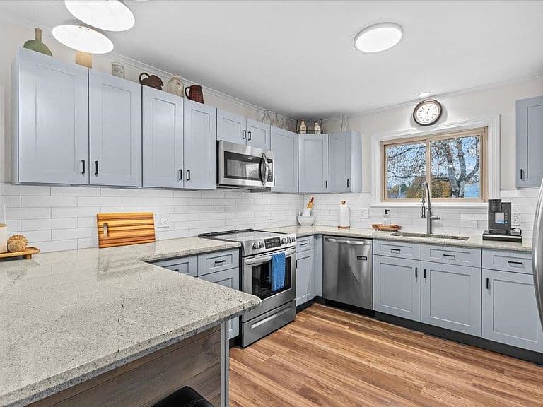 73 Mitchell Road photo 4