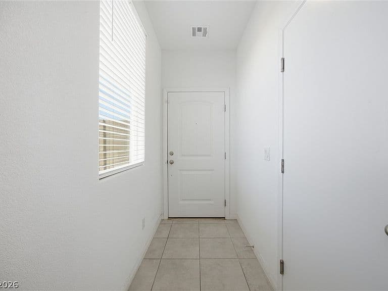 1606 Wilder Crossing Ct photo 4