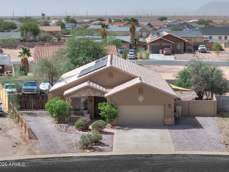 10717 W ARIVACA Drive photo 1