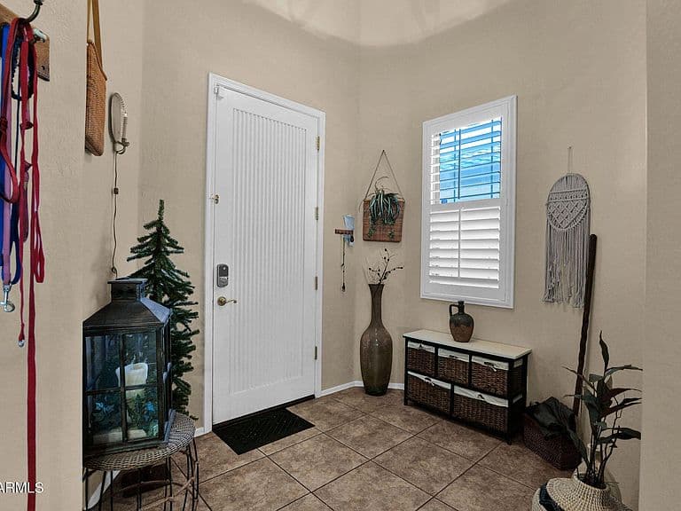 3102 W EAGLE CLAW Drive photo 4