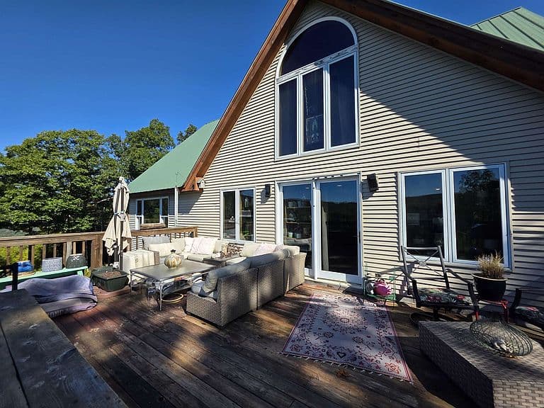 51 Burbee Lane photo 3
