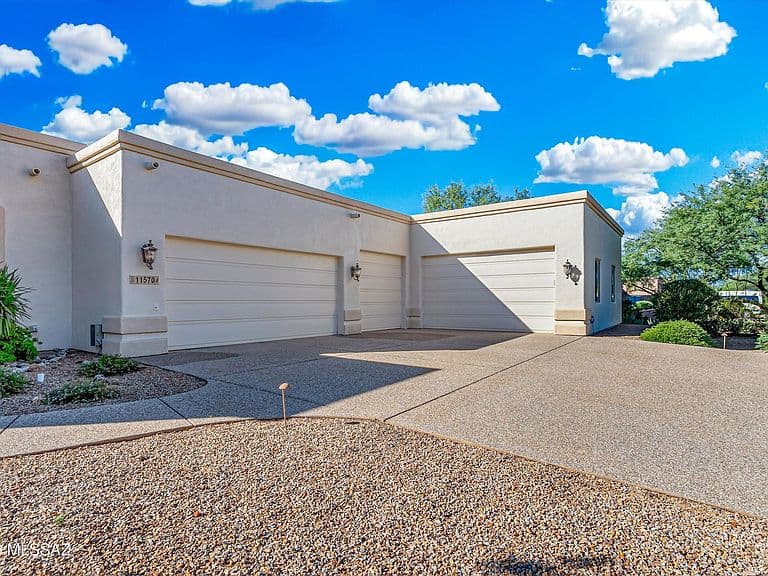 11570 E Quiet Valley Pl photo 3