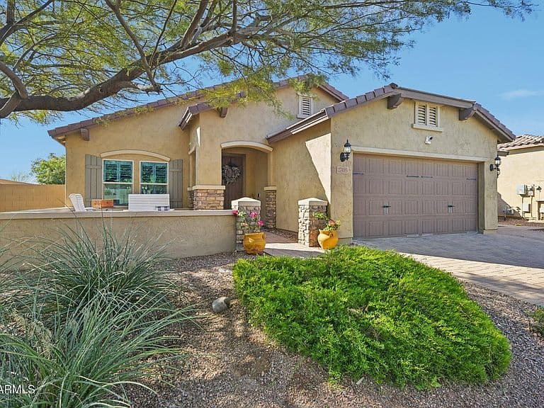 17419 W OBERLIN Way photo 2