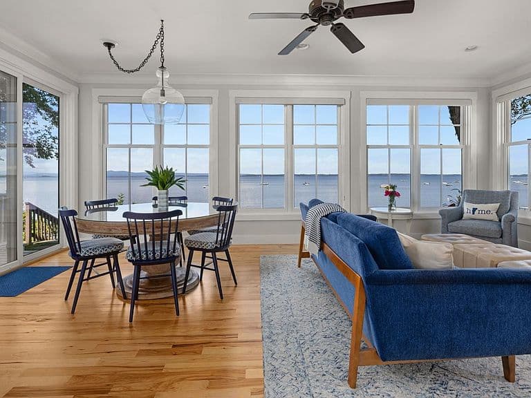 168 Beach Road photo 1